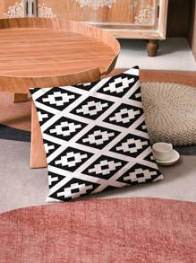 1/2pcs Simple Black & White Geometric Pattern Cushion Cover, Without Insert, Plush Printed Square Pillow Covers, Suitable For Home Decor In Living Room, Bedroom, Sofa, Car, All Seasons