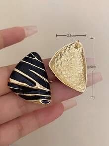 1 对黑色纹理几何三角形耳钉，适合女士佩戴，时尚个性耳环，适合晚会、派对 - 耳環 - 查看 4