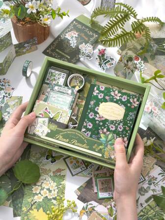 Presentset med naturligt avtryck av växtmaterial, klistermärken och anteckningsblock med botaniska mönster, presentset med brevpapper, skolmaterial, skolstart