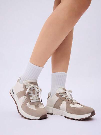 DareSee 复古燕麦色女士训练鞋，休闲柔软透气跑步鞋，适合音乐节、Y2K 节、返校季、秋冬季节等场合，是音乐节的理想礼物。