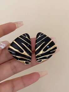 1 对黑色纹理几何三角形耳钉，适合女士佩戴，时尚个性耳环，适合晚会、派对 - 耳環 - 查看 1