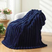 Super Soft King Blanket Pink Premium Silky Flannel Fleece 3D Ribbed Jacquard Lightweight Bed Blanket All Season Use (Pink Ribbed, King(90"X110")) - 深海軍藍羅紋 - 查看 1