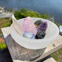 1pc Natural Gypsum Charged Bowl For Crystal Cleansing, Crystal Display & Storage, Meditation, Crystal Offering Bowl, Purification Bowl - White - View 6