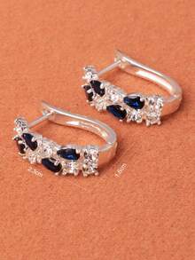 一对时尚金属 U 型夹式耳环，银色调，彩色，适合度假 - 彩色 - 查看 9