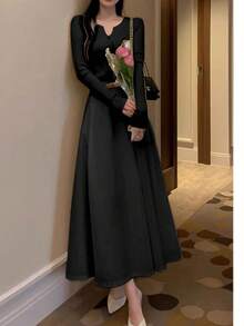 Solid Color High Waist Skirt With Pockets On Both Sides And Wide Hem - 黑色 - 查看 2
