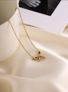 1 Stück Damen 18 Karat Goldplattierte Edelstahl Schleife Anhänger Halskette, elegantes Alltagszubehör mit subtiler glänzender Oberfläche