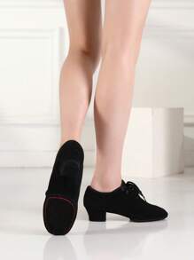 女士拉丁舞鞋，系带黑色爵士舞鞋，专业舞鞋，交谊舞莎莎舞鞋，封闭式趾部分趾低跟，教学练习表演，尺码较小