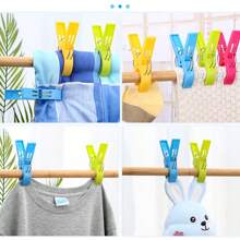 4pcs/Pack Colorful Plastic Windproof Clothespin, Suitable For Securing Beach Towels On Chairs, Durable Plastic Clips, Multi-Purpose Hangers, Yellow, Blue, Green, Red Colors, Protect Your Beach Towels From Wind, Ideal For Vacation, Poolside, Travel-Friendly Accessory