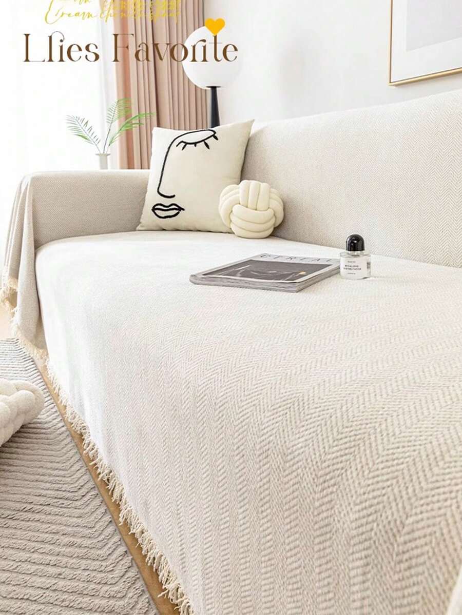غطاء أريكة بسيط أحادي اللون بتصميم جاكارد ل- 3 مقاعد مع شرابات، مناسب لكافة الفصول، مضاد للانزلاق، يناسب الأرائك المفردة والمزدوجة والثلاثية والرباعية، قابل للغسل بالغسالة، ديكور منزلي عصري - بيج - مشاهدة 1