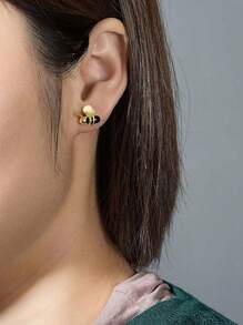 1 par de brincos assimétricos de abelhinha chiques e luxuosos, joia exclusiva para presente feminino