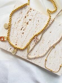 1 colar de contas com vários pingentes cravejados de diamantes e pingentes de letras, com estilos luxuosos e ricos, adequado para usar em festas ou festivais de música