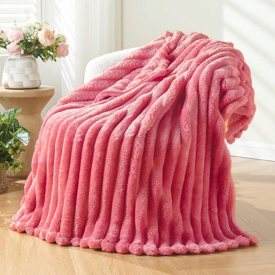 Super Soft King Blanket Pink Premium Silky Flannel Fleece 3D Ribbed Jacquard Lightweight Bed Blanket All Season Use (Pink Ribbed, King(90"X110")) - Coral Pink Ribbed - 查看 1