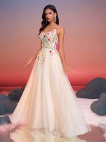 Women's Floral Embroidered Strapless Mesh Hem Formal Evening Gown