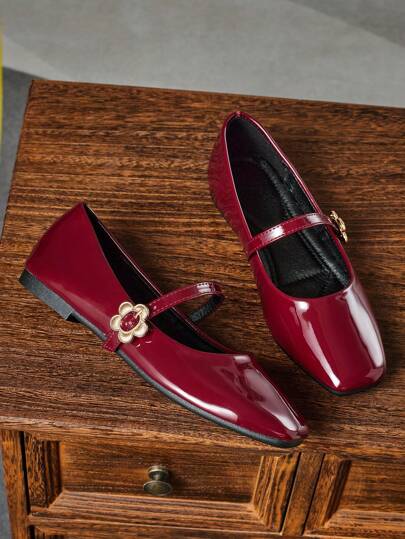 Women's Fashion Square Toe Shallow Burgundy Floral Golden Button Golden Floral Floral Shoes, Office Casual Versatile Flats, Suitable For Spring/Summer Outdoor, High-End Feeling, Mary Jane, Ballet Flats, Ankle Strap, Wedding