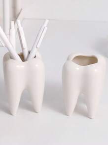 1/2pcs Novelty Teeth Shaped Pen Holder, Creative Desk Decor Gift
