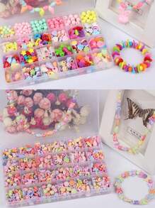 1 set de kit de fabrication de bracelets à perles colorées, kit de fabrication de bijoux de colliers adorables avec perles en forme de coquillage, cœur, fleur, papillon, 24 grilles, jouets de perçage pour enfants pour la correction de l'amblyopie, cadeau de Noël/Nouvel An/anniversaire