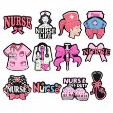 12 SZTUK/ZESTAW Piękne Pielęgniarki Dzień PCV Buty Charms Różowy Pielęgniarski Kapelusz Pielęgniarski Pielęgniarski Mundur Kokarda Wzór Kreskówkowy Akcesoria Do Butów Personel Medyczny Pielęgniarki Dzień Prezenty