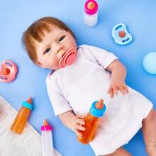 新生儿神奇奶瓶套装 消失娃娃喂养套装 | 婴儿护理娃娃喂养套装，适用于玩具推车 | 奶瓶和果汁瓶，玩具安抚奶嘴，适合儿童角色扮演配件，颜色随机，适合作为新年礼物