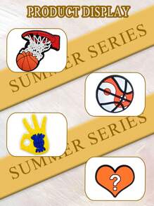 24 piezas de la Serie de Premios Grandes de Locura del Baloncesto, accesorios de moda desmontables y lavables, cada paso brilla con estilo. Calzado de PVC con tema de baloncesto, que incluye elementos como balones de baloncesto, canastas, corazones, trofeos, etc., así como palabras como "AMAR" y "VIVIR AMAR JUGAR".
