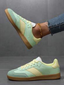 Women's High-Quality Elegant Mint Green Classic Running Shoes - Soft, Fresh And Retro Fashionable, Suitable For Casual Wear And Daily Wear