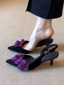 Vintage Peep-Zehen 3D Blumen Wunderschöne Sandalen für Frauen, schmaler Absatz & Knöchelriemen, passend zu Kleidern