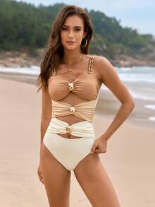 Sexy One Piece Swimsuit Color Blocking Halter Bikini With Metal Clasp Design,Beach And Resort One Piece Swimsuit,Metal Decor,Cut Out,Double Straps,Solid Color,For Women,Mature Swimsuit Set For Women,Featuring Adjustable Strap Top Decorated With Metallic Beads In Tricolor Cutout And Regular Triangle Bottom - 卡其色 - 查看 4