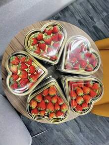 1 套 5 个一次性心形塑料食品托盘，带盖，适用于派对、野餐、婚礼 - 多用途水果、寿司、奶酪、沙拉、甜点服务托盘 - 情人节、母亲节、父亲节礼物创意、野餐必需品 | 节日餐具 | 易于清洁的材质 - 彩色 - 查看 4