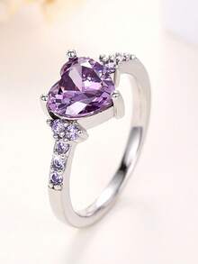 Heart-Shaped Ring For Women, Elegant & Gracious Wedding/Engagement Ring