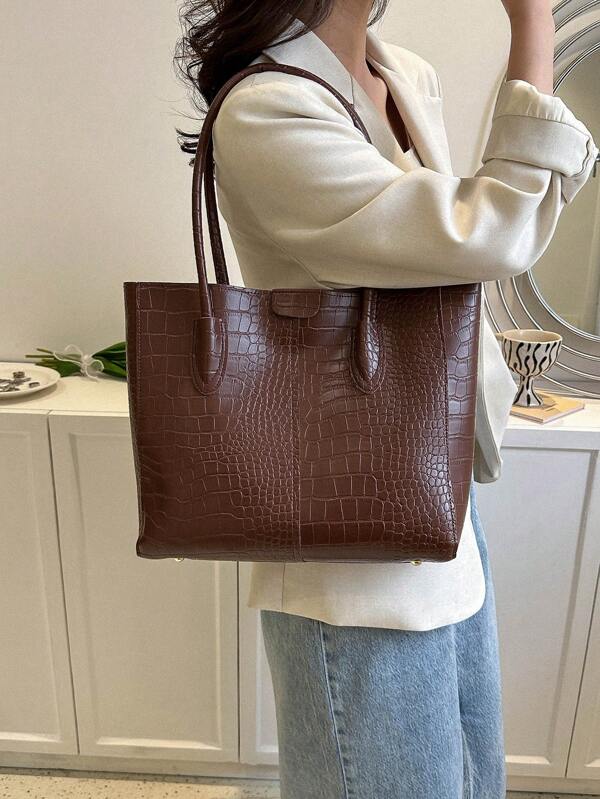 Uma Bolsa de Ombro Retrô Estampada com Padrão de Crocodilo para Mulheres, a Nova Moda de 2025 para Commuters, Bolsa Multiuso e Espaçosa, Adequada para Passeios Diários, Compras e Uso Universitário.