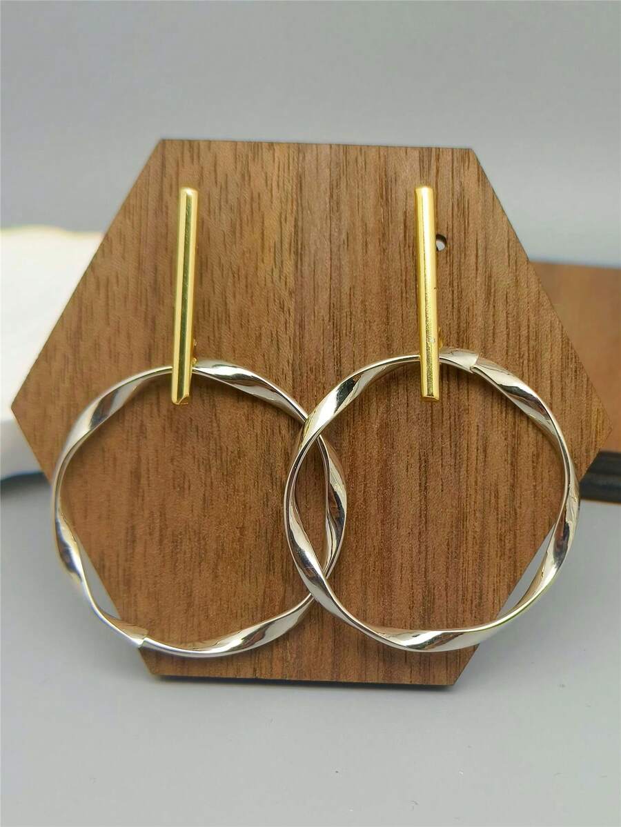 椭圆形金属撞色耳环，时尚简约优雅女士耳钉