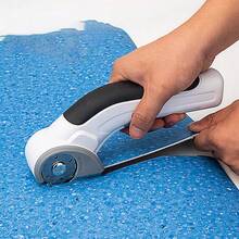 USB Cordless Electric Scissors With Lock Switch Tailor Cutting Scissors Ergonomic Handle - Black and White - View 3