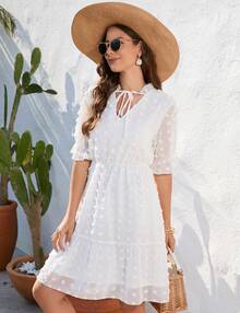Women's Short Sleeve Swiss Dot V Neck Dress Casual A Line High Waist Dress Summer Solid Ruffle Mini Dress - 白色 - 查看 6