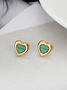 MONALLY Par de aretes tipo pendiente con corazón rojo enchapado en oro de 18K, de estilo lujoso y elegante, de acero inoxidable, como regalo para el Día de San Valentín, para fiestas y accesorios con estilo occidental