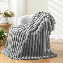 Super Soft King Blanket Pink Premium Silky Flannel Fleece 3D Ribbed Jacquard Lightweight Bed Blanket All Season Use (Pink Ribbed, King(90"X110")) - 淺灰色羅紋 - 查看 3