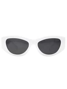 1 Stück quadratische schmale Damenbrille, modischer europäischer und amerikanischer Stil, schickes Accessoire