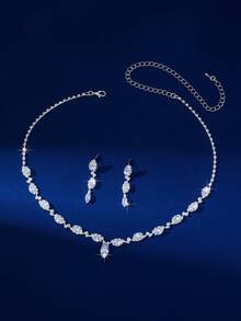 3pcs/Set Sparkling Crystal Zirconia Jewelry Set, Including Necklace And Earrings, Simple And Elegant Design, Perfect Accessory For Weddings, Parties, And Various Occasions. Women's Jewelry Set, Bridal Fashion Jewelry Set, - Silver - View 3