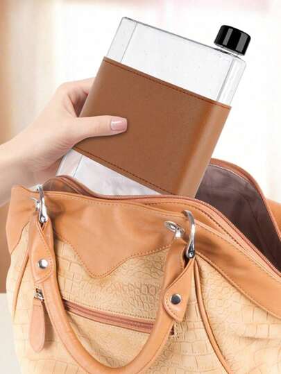 1pc Portable Flat Water Bottle, Perfect For Sports, Camping, Gym, Office Gifts And Travel. Reusable And Transparent Ultra-Thin Water Bottle That Can Be Placed In Your Bag, Purse Or Wallet, Mimicking The Size Of A Small Plastic Bottle Or Notebook Transparent Bottle