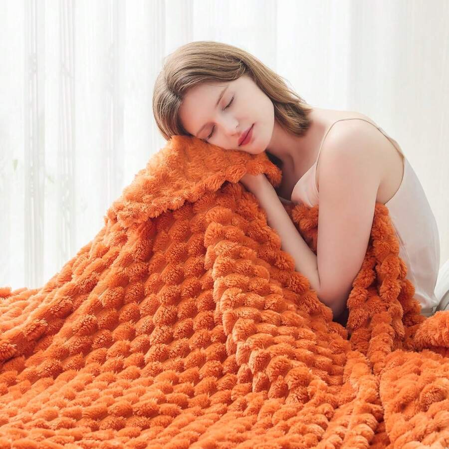 Super Soft King Blanket Pink Premium Silky Flannel Fleece 3D Ribbed Jacquard Lightweight Bed Blanket All Season Use (Pink Ribbed, King(90"X110")) - 橘色 - 查看 1