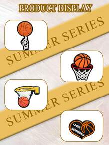 24 piezas de la Serie de Premios Grandes de Locura del Baloncesto, accesorios de moda desmontables y lavables, cada paso brilla con estilo. Calzado de PVC con tema de baloncesto, que incluye elementos como balones de baloncesto, canastas, corazones, trofeos, etc., así como palabras como "AMAR" y "VIVIR AMAR JUGAR".