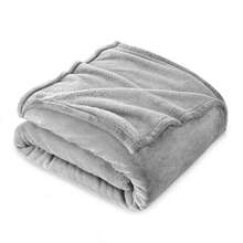 Soft Blanket, Throw, Or Quilt For A Double Or Single Bed Made Of Fleece Or Flannel – Lightweight, Warm, Cozy, And Comfortable, Perfect For All Seasons. Ideal For The Sofa, Bed, Picnics, Travel, Camping, And Everyday Use. Brings Warmth To The Living Room And Bedroom. A Great Gift Idea For Mom, Friends, And Home Decor Lovers. Available In A Variety Of Colors And Sizes To Suit Every Need. - Xám nhạt - Xem 11