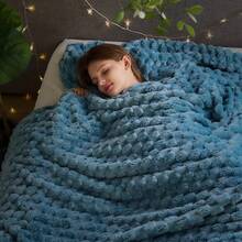 Super Soft King Blanket Pink Premium Silky Flannel Fleece 3D Ribbed Jacquard Lightweight Bed Blanket All Season Use (Pink Ribbed, King(90"X110")) - 藍色 - 查看 11
