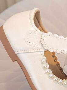 1 Pair Girls' Pearl Lace Bow Floral Design Casual Flat Shoes, Comfortable & Easy To Wear, Suitable For Dresses, Jeans, Home Wear, Stage Performance, Suitable For Spring, Summer, Autumn - Beige - View 7