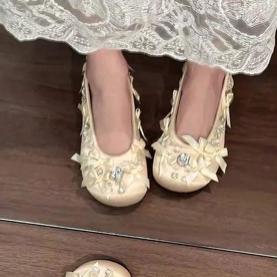 Women Flats