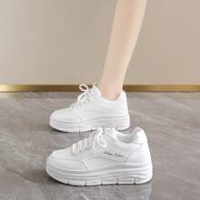 Women Skateboarding Shoes