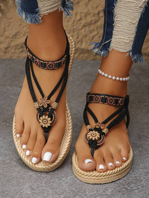 Women's New Handwoven Flat Sandals, Lightweight Anti-Slip, Bohemian Woven Pattern In Beach Style, Versatile And Fashionable For Vacation