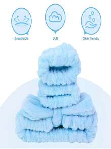 Conjunto de Beleza Facial de 14 Peças, Incluindo Pincel Facial em Forma de Pata de Gato, Pincel de Nariz, Massageador Rolante de Cabeça Dupla, Placa de Raspagem em Forma de Coração, Presilha de Cabelo, Máscara Facial, Pulseira de Cuidados, Ferramentas Portáteis de Limpeza e Esfoliação para Cuidados com a Pele, 1 Escova de Massagem Portátil de Couro Cabeludo para Mulheres, Pente Antiestático para Beleza e Maquiagem Diária, Adequado para Presente