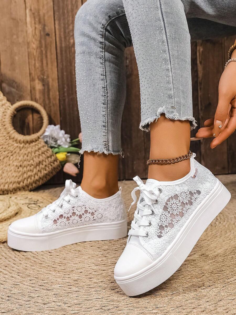 秋冬女士蕾丝刺绣透气平底休闲运动鞋，春夏舒适低帮平底鞋，返校运动鞋