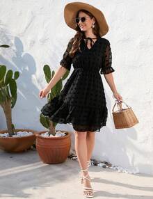 Women's Short Sleeve Swiss Dot V Neck Dress Casual A Line High Waist Dress Summer Solid Ruffle Mini Dress - 黑色 - 查看 6