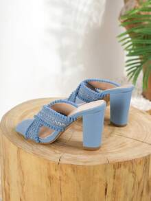 Niebieskie damskie modne 2025 nowe europejskie i amerykańskie retro tkane krzyżowe otwarte palce projekt slajdów, grube obcasy wysokie sandały - Niebieski - Zobacz 6