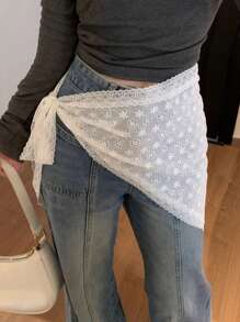 1pc Korean Style White Lace Triangular Scarf, Layered Skirt, Waist Tie Design, Slimming Skirt (Assorted Lace Trim Styles Shipped Randomly)